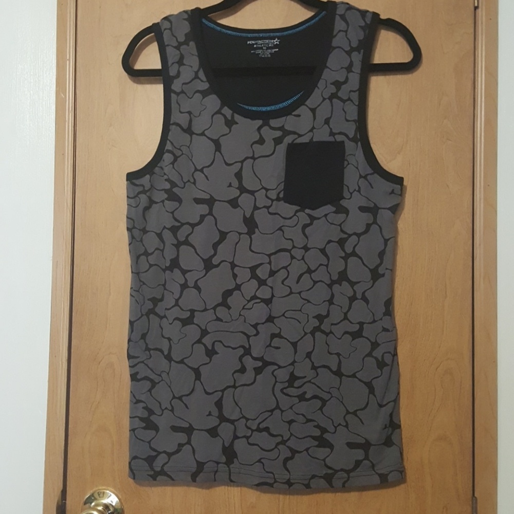 Muscle tank